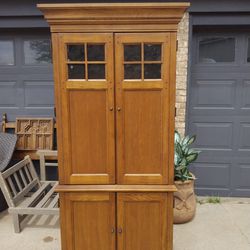 Computer Hutch Oak Hooker