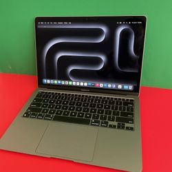 Apple MacBook Air 13 (2020 Model/ M1 chip) 8GB Memory 128GB storage great laptop  