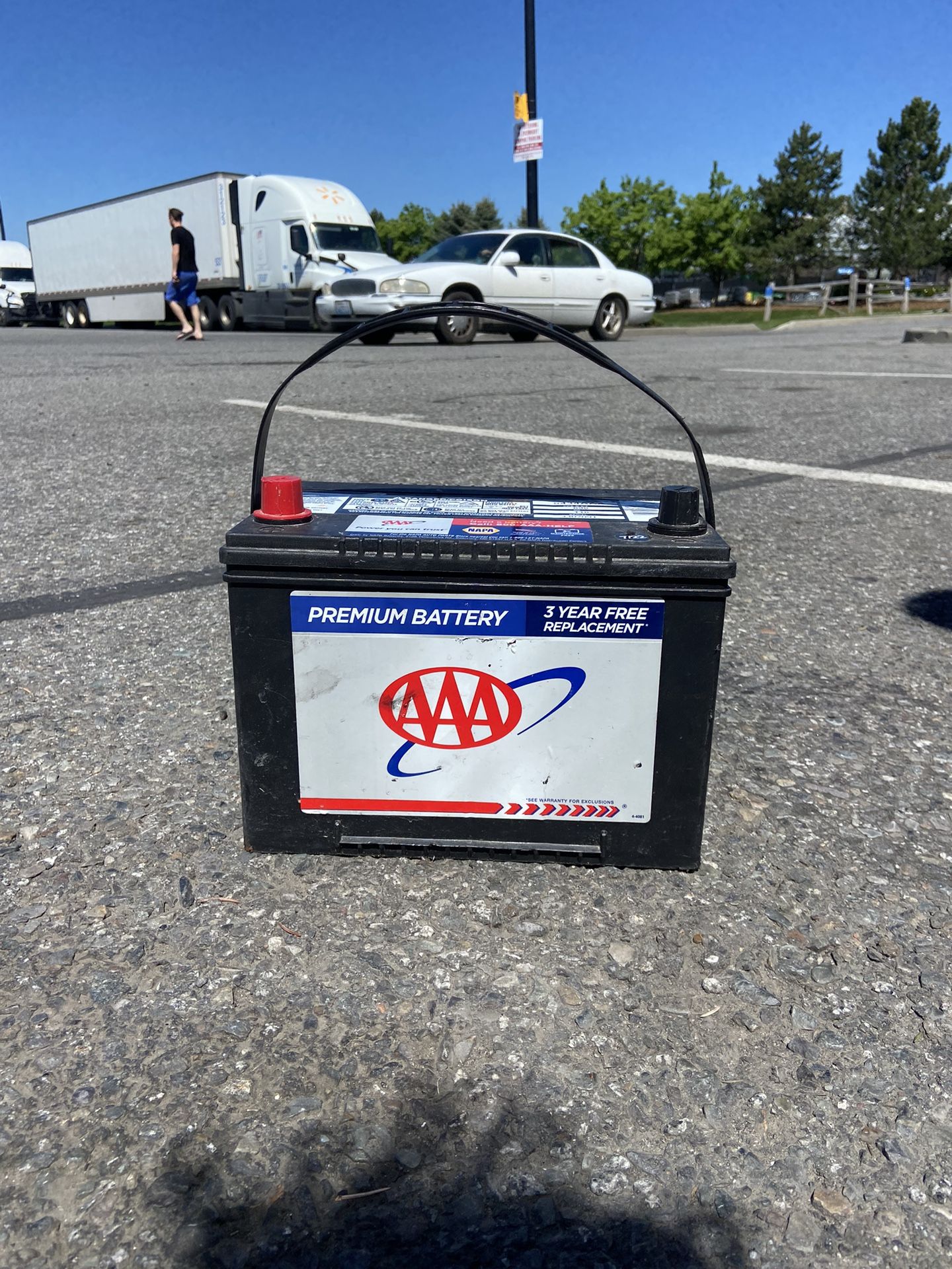 Napa 690Amp Legend battery