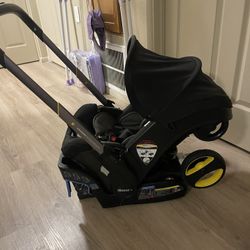 STROLLER DOONA SPECIALITY CAR SEAT STROLLER COMBO
