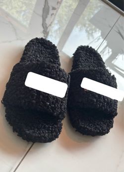 Designer Black Fluffy Slide Slippers