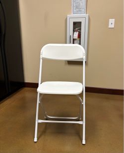 White folding chair
