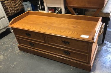 Storage hope chest solid oak bench
