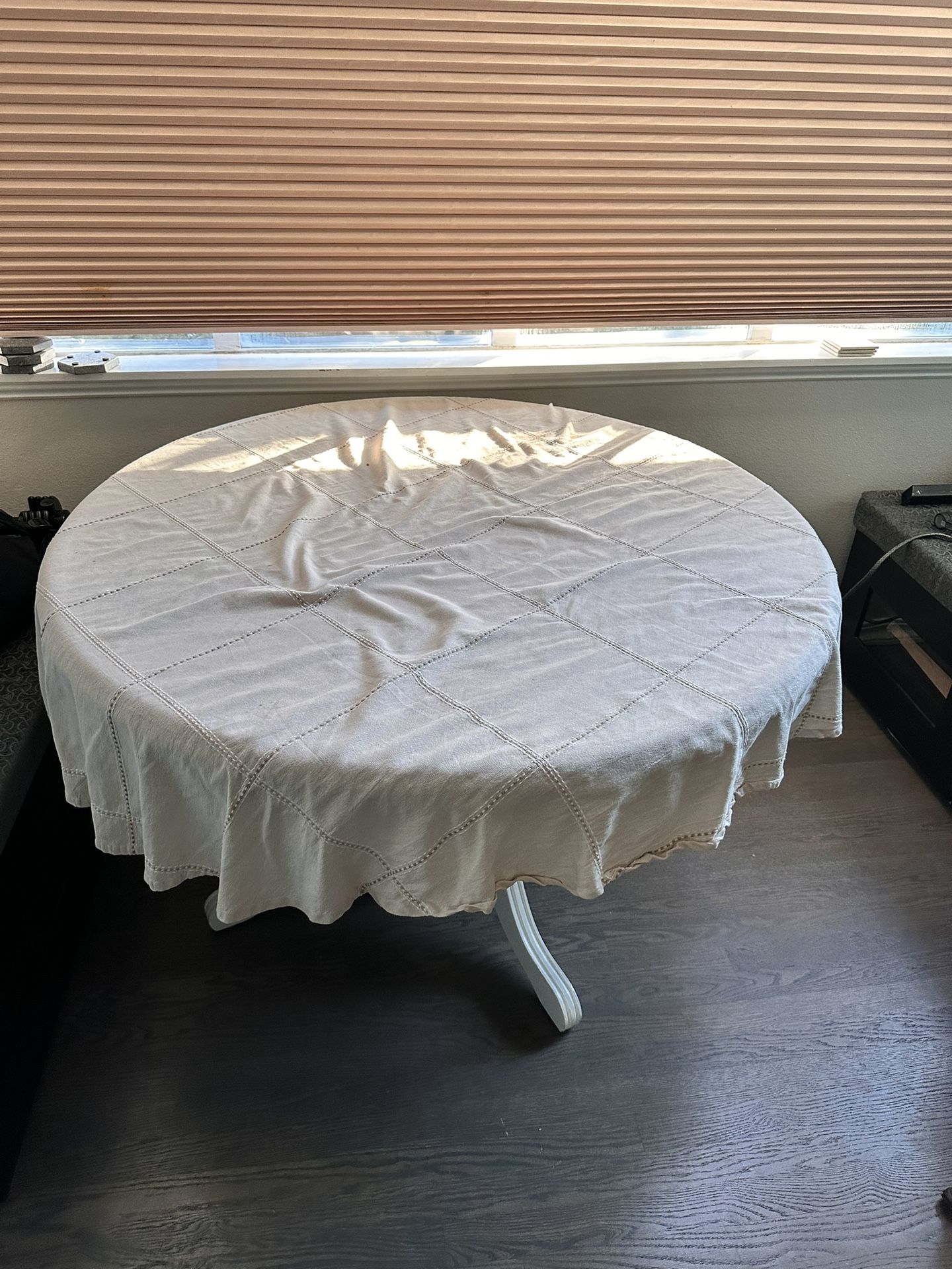Round Dining Table