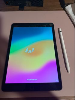 8th Gen iPad and 1st Gen apple pen