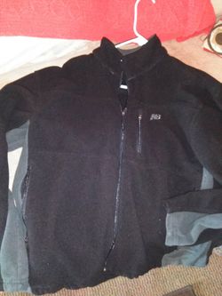 New balance light jacket, size large nice jacket