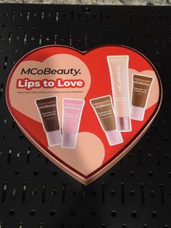 Lip Treatment Anti-Aging MCoBeauty Vegan Product