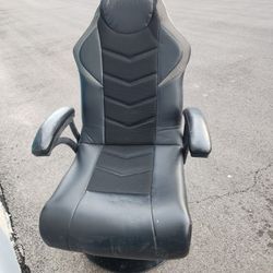 Rocker Game Chair