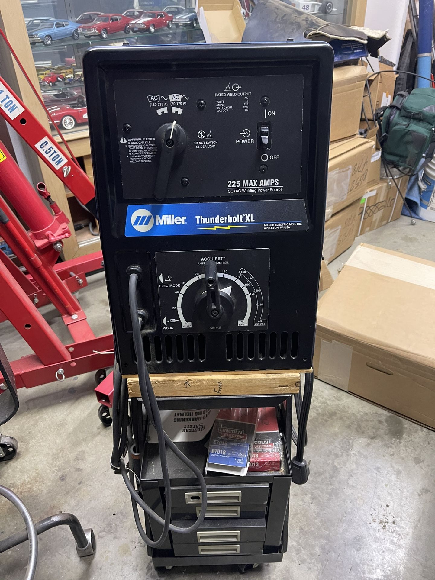 Miller Thunderbolt XL AC Stick Welder New / Never Used