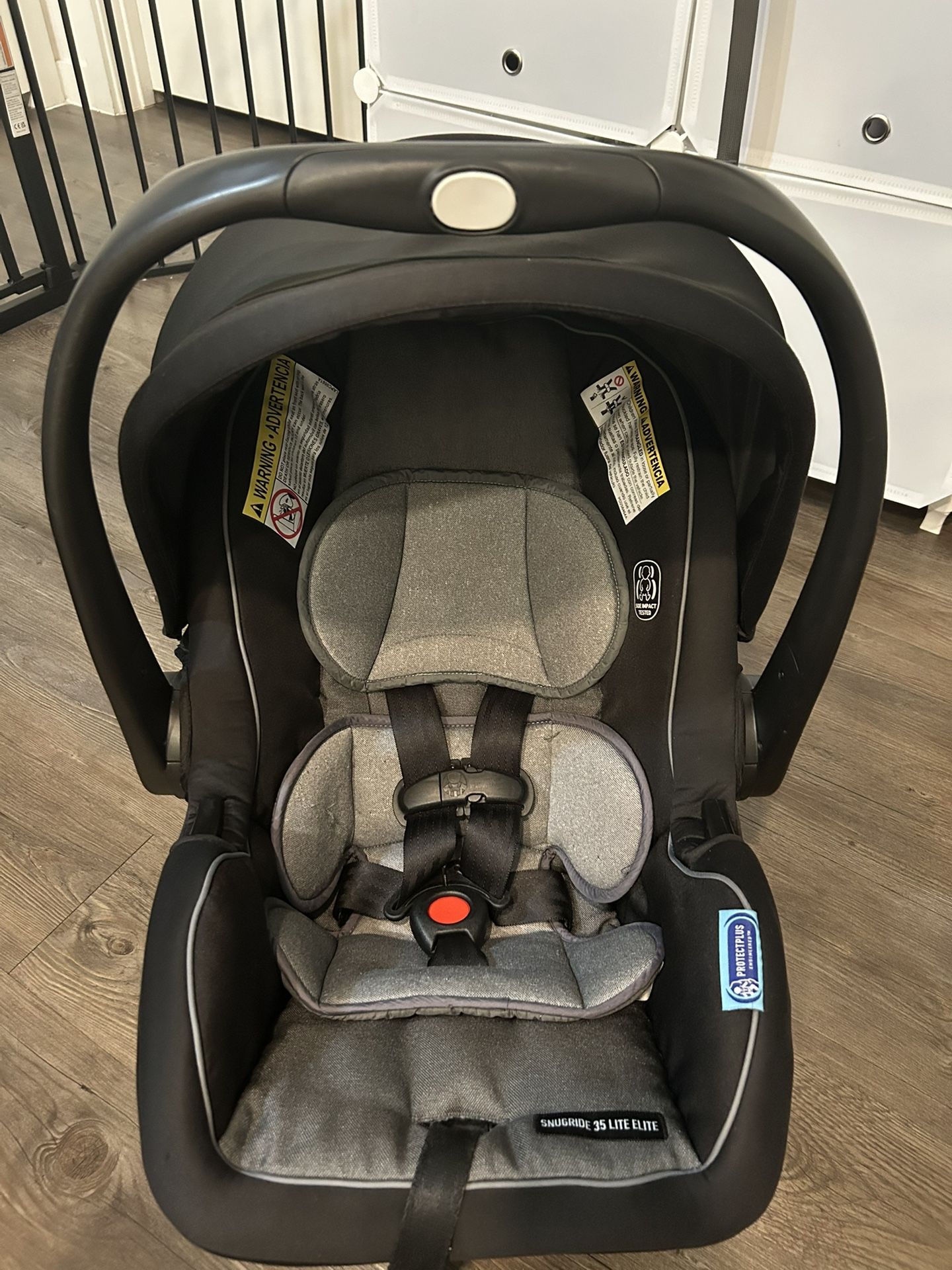 Graco Infant Car Seat