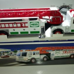 Hess FireTruck 2000