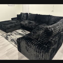 Brand New Super Comfy Plush Corduroy Sectional Set 