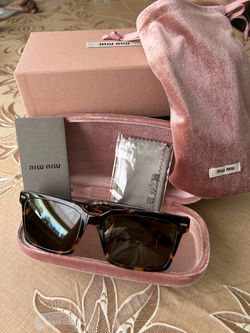 Miu Miu Brown Square Women's Sunglasses SMU 13ZS VAU01T 55-18 140 - Honey Havana