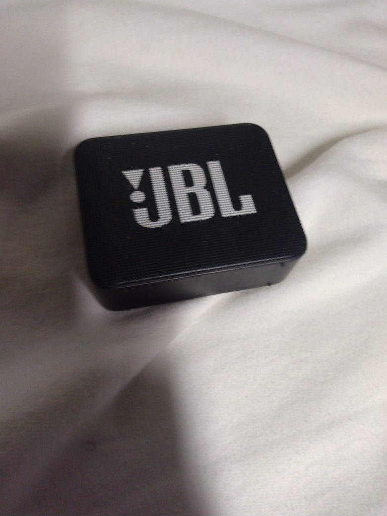 JBL Go Portable Bluetooth Speaker