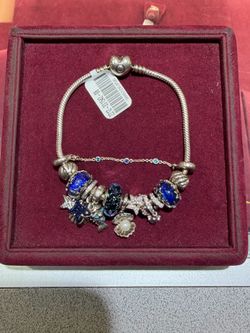 pandora bracelet