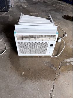 GE window air conditioner