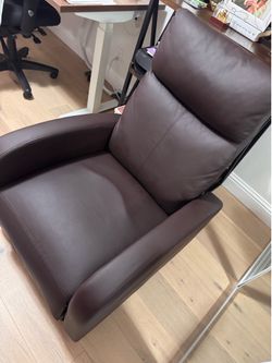 Recliner chair