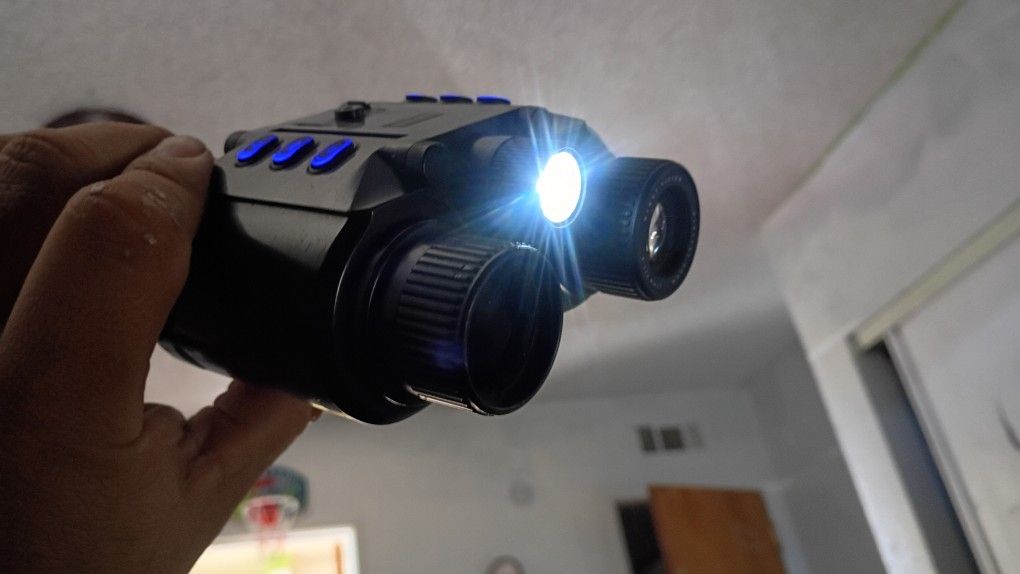 Night Vision With Flash Light And Head Gear