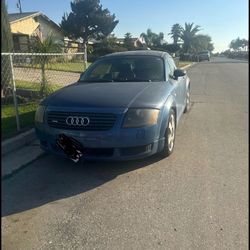 2004 Audi TT
