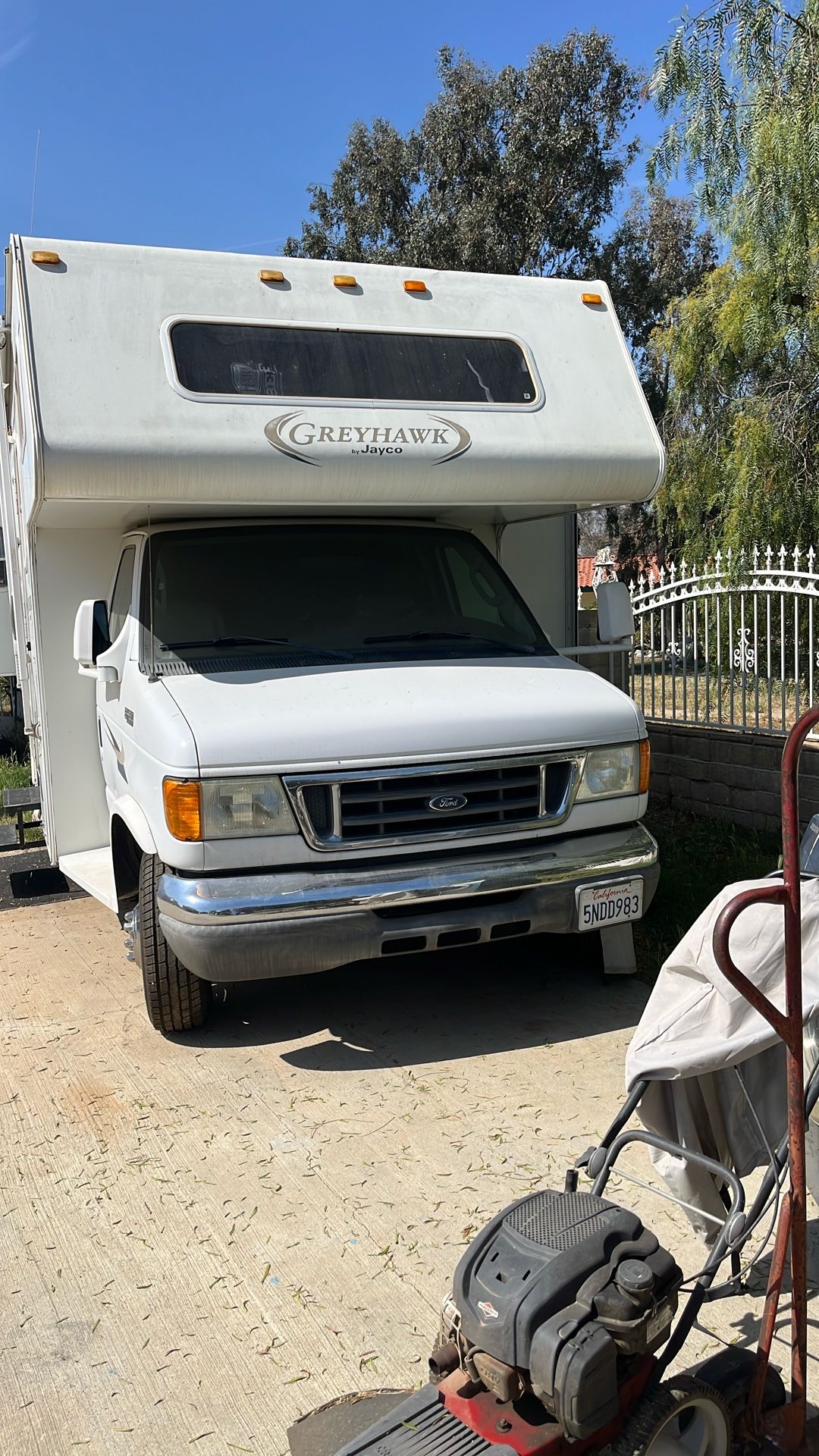 2005 Jayco class C motorhome