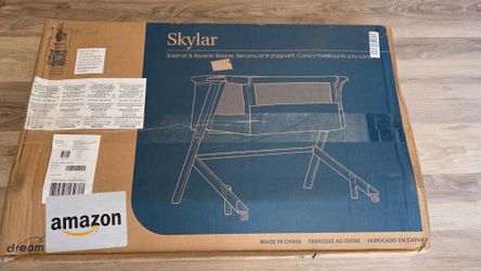 Dream On Me Skylar Bassinet & Bedside Sleeper - New in Box
