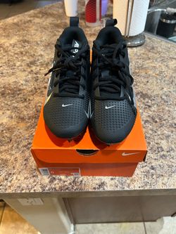 Football cleats