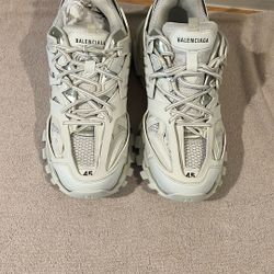 Balenciaga tracks