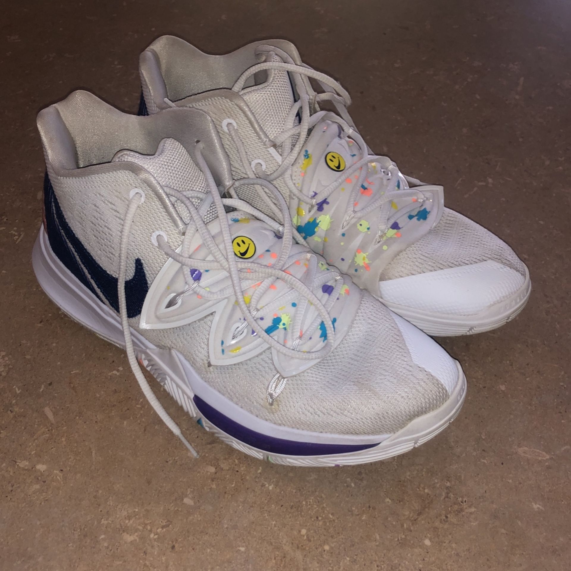 Kyrie 5 Denim