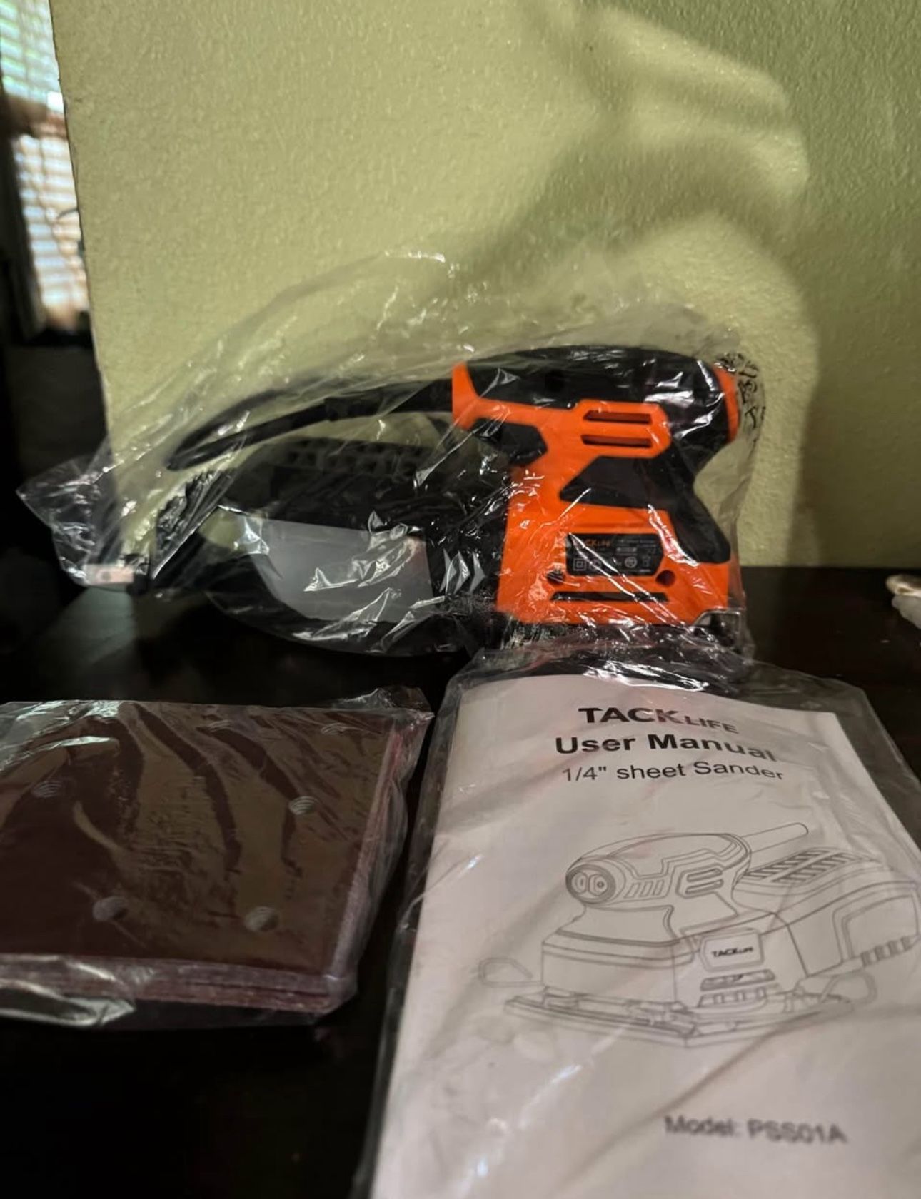 Brand New TACKLIFE 1/4" Sheet Sander