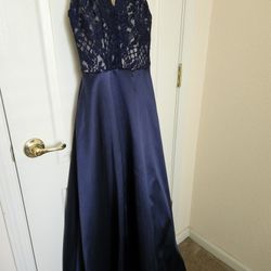 Windsor Formal Dress, Size 7 - New!!!