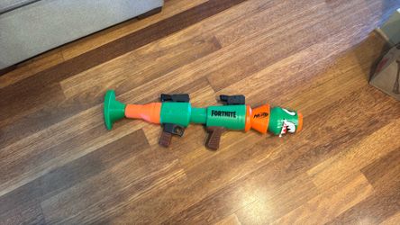 Fortnite rocket launcher Nerf gun