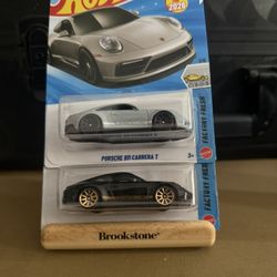 Hot Wheels Porsche 911 Carrera T Bundle 