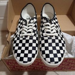 Vans Checkered shoes *NEW*