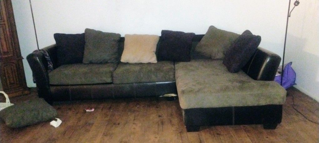2 piece sectional couch