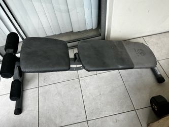 Adjustable slant workout bench