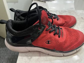 Boys sz 6 Used Champion Shoes 