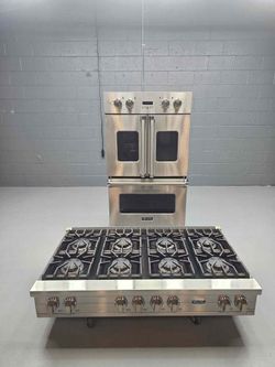 Viking 30" French Door Double Oven & 48" 8 Burner Gas Rangetop Set Stainless