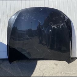 2009 2010 2011 2012 2013 2014 2015 BMW 740i Hood OEM