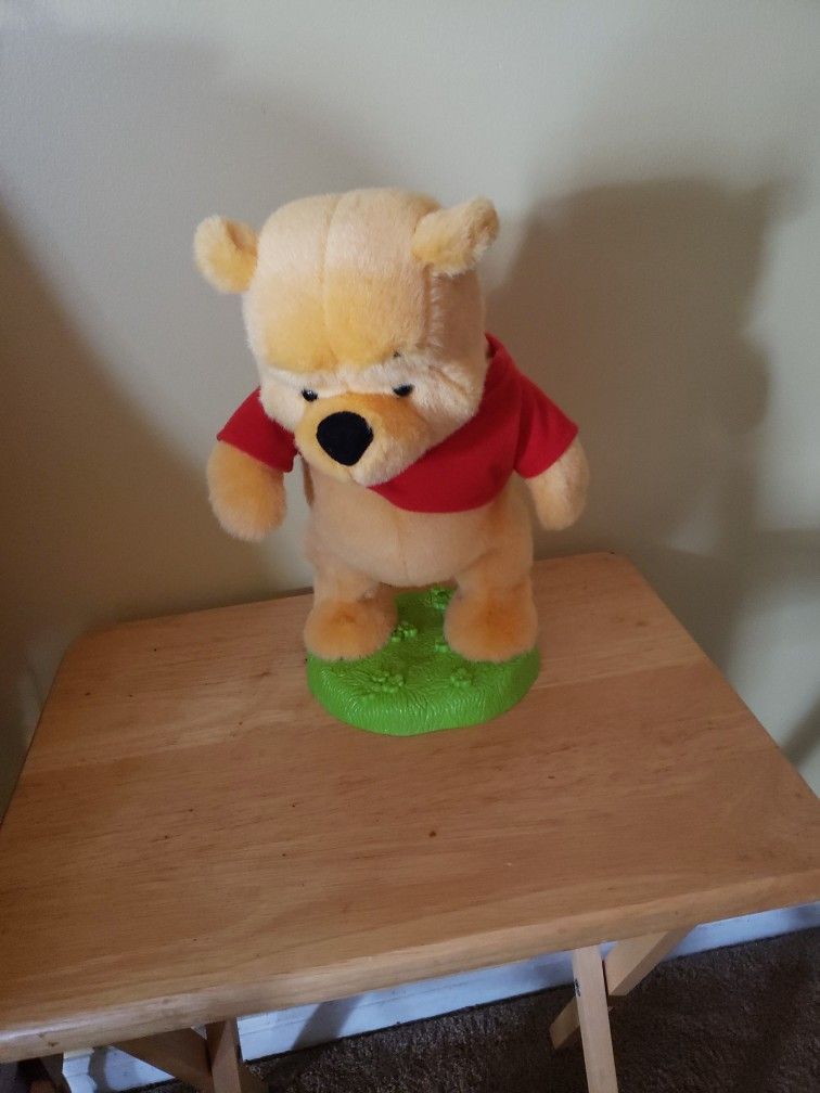 Talking/Moving Winnie The Pooh