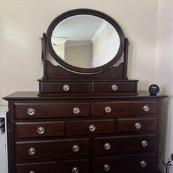 Big Dresser with 9 drawers