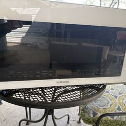 Samsung Bespoke Gas Stove And Microwave 