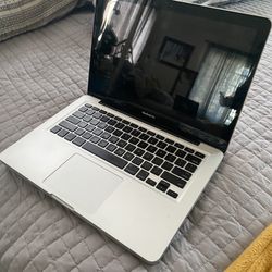 MacBook Pro (13inch Mid 2009)