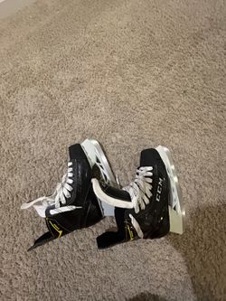 ice hockey skate size 5