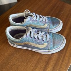Girls Vans