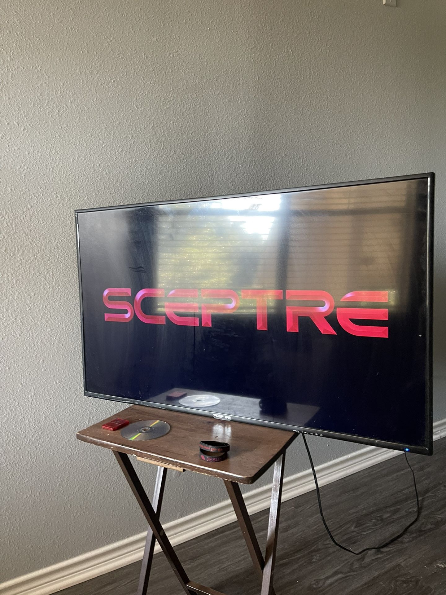 42” Sceptre Flat Screen Tv