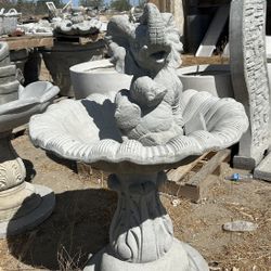New Elephant Water Fountain Made Out Of Cement Perfect Gift 