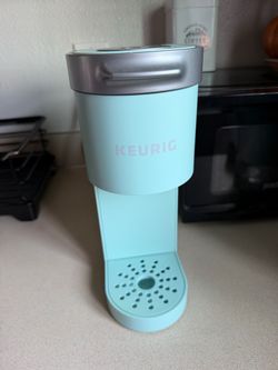 Keurig single serve coffee maker