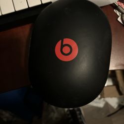 Beats Headphones. WIRED Rechargeable