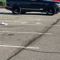 4     24 Inch Custom Wheels 