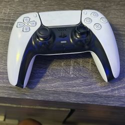 I’m Selling This For 70 Dollars 